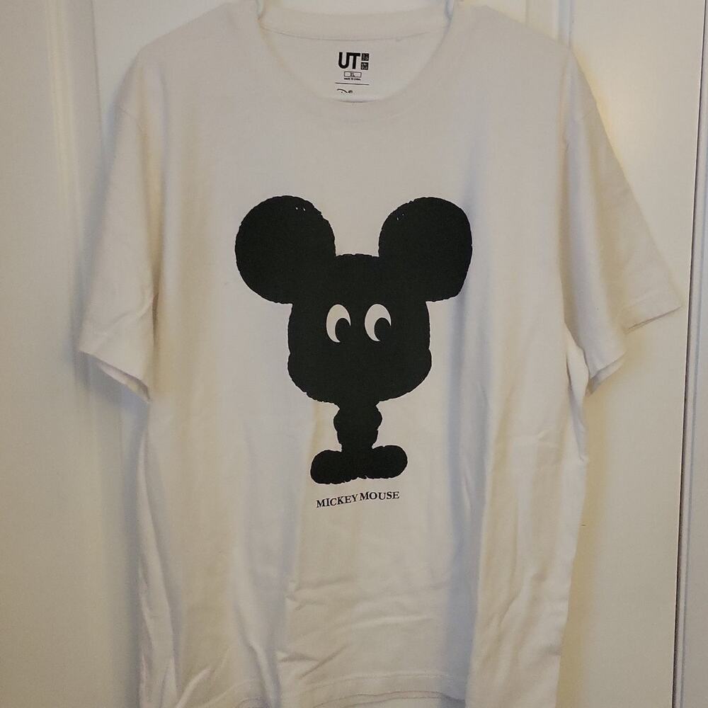 Disney Uniqlo UT Mickey Mouse Shirt XL